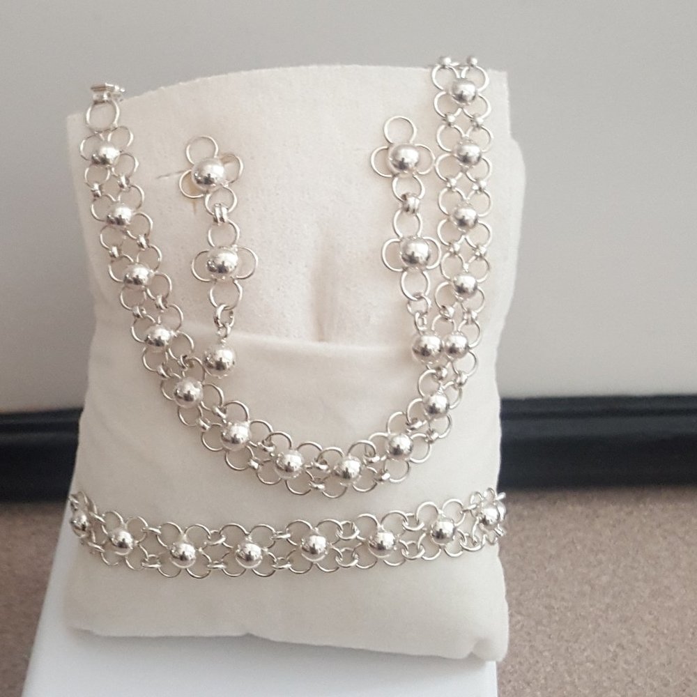 New Necklace Earrings & Bracelet Jewelry Set Sterling Silver 950